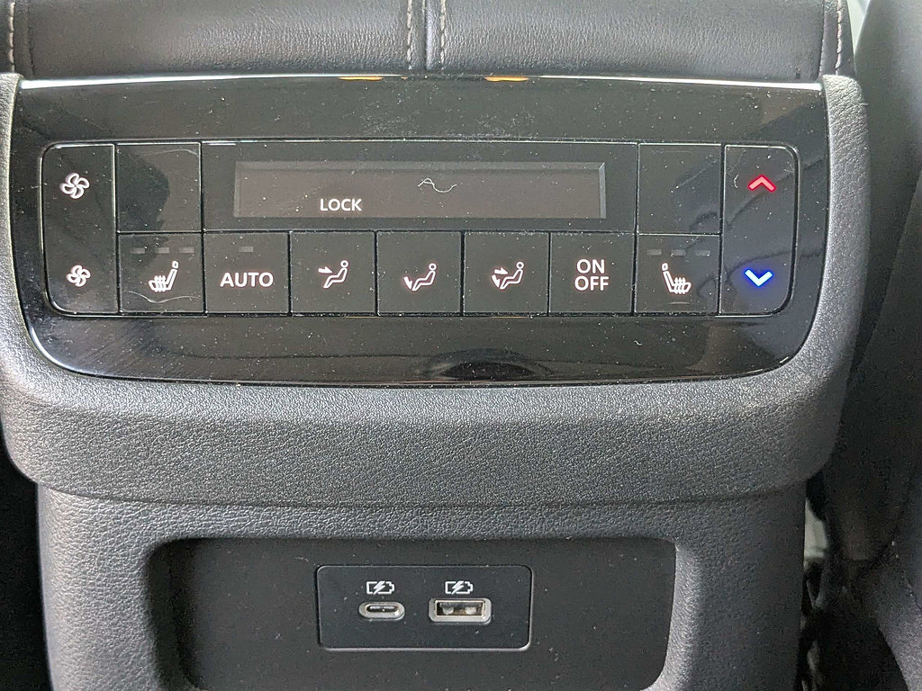 Used 2025 INFINITI QX60 Luxe FWD image 16