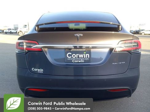 Used 2019 Tesla Model X Long Range image 4