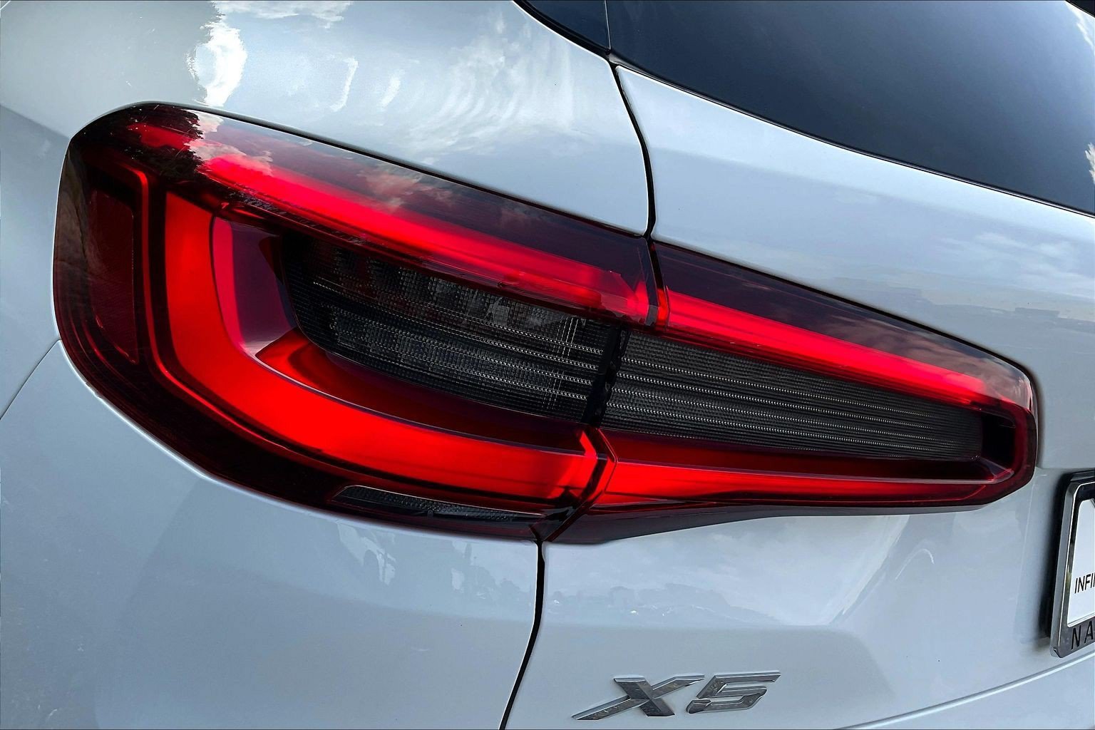 Used 2019 BMW X5 xDrive40i w/ Premium Package 2 AWD/4WD image 22
