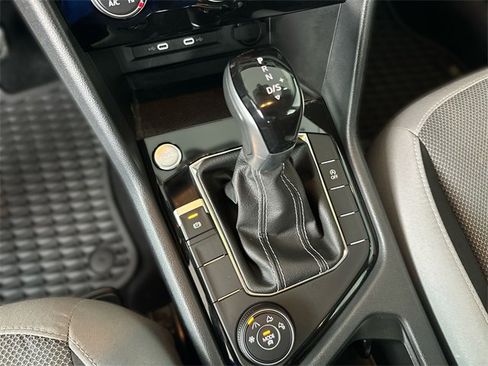 Used 2024 Volkswagen Taos S image 20