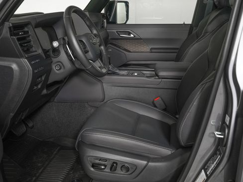 Used 2026 Lexus GX 550 w/ Accessory Package (2T) AWD/4WD image 15