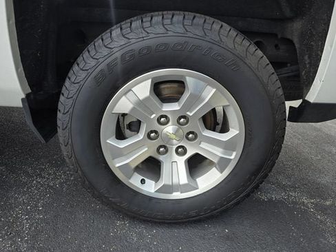 Used 2019 Chevrolet Silverado 1500 LT w/ All Star Edition AWD/4WD image 12