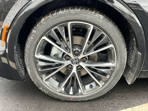 New 2026 Toyota Prius XLE image 24