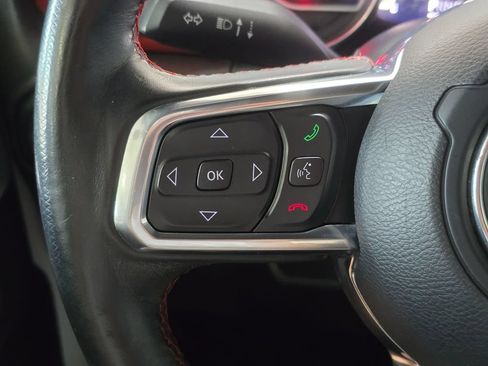 Used 2019 Jeep Wrangler Unlimited Rubicon AWD/4WD image 18