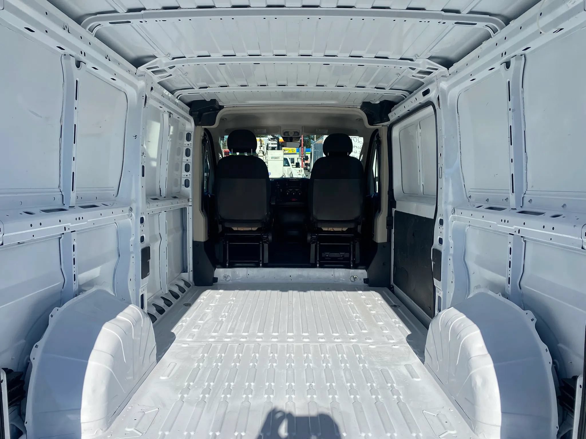 Used 2018 RAM ProMaster 1500 FWD image 24