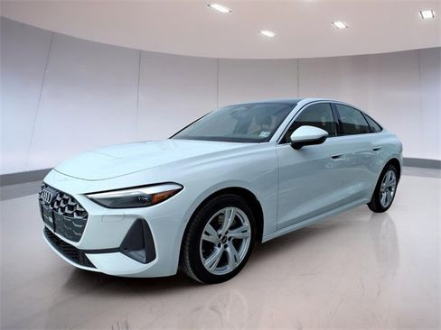 Used 2025 Audi A5 2.0T Premium w/ Convenience Package image 3