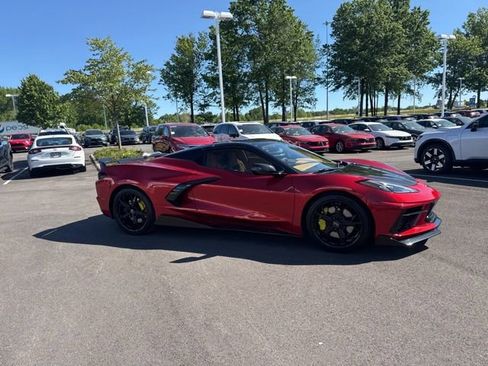 Used 2022 Chevrolet Corvette Stingray Premium Conv w/ Z51 Performance Package RWD image 7
