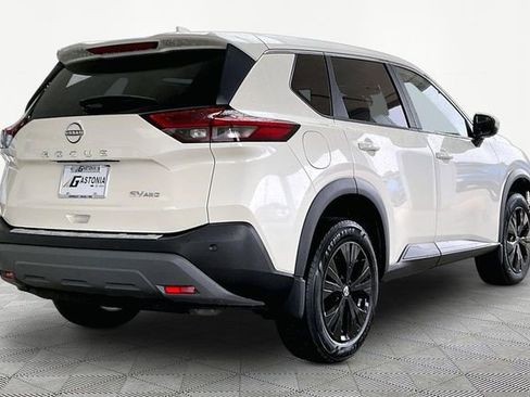 Used 2023 Nissan Rogue SV AWD/4WD image 5