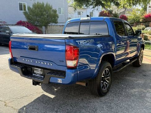 Used 2016 Toyota Tacoma 4x4 Double Cab image 26