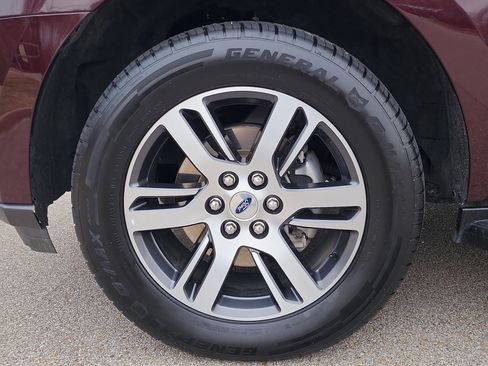 Used 2024 Ford Expedition Max Limited image 9