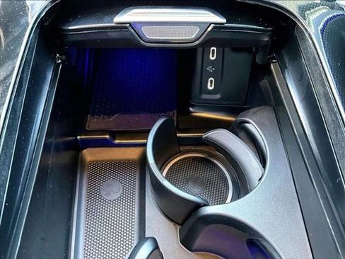 New 2026 Mercedes-Benz GLC 300 image 25