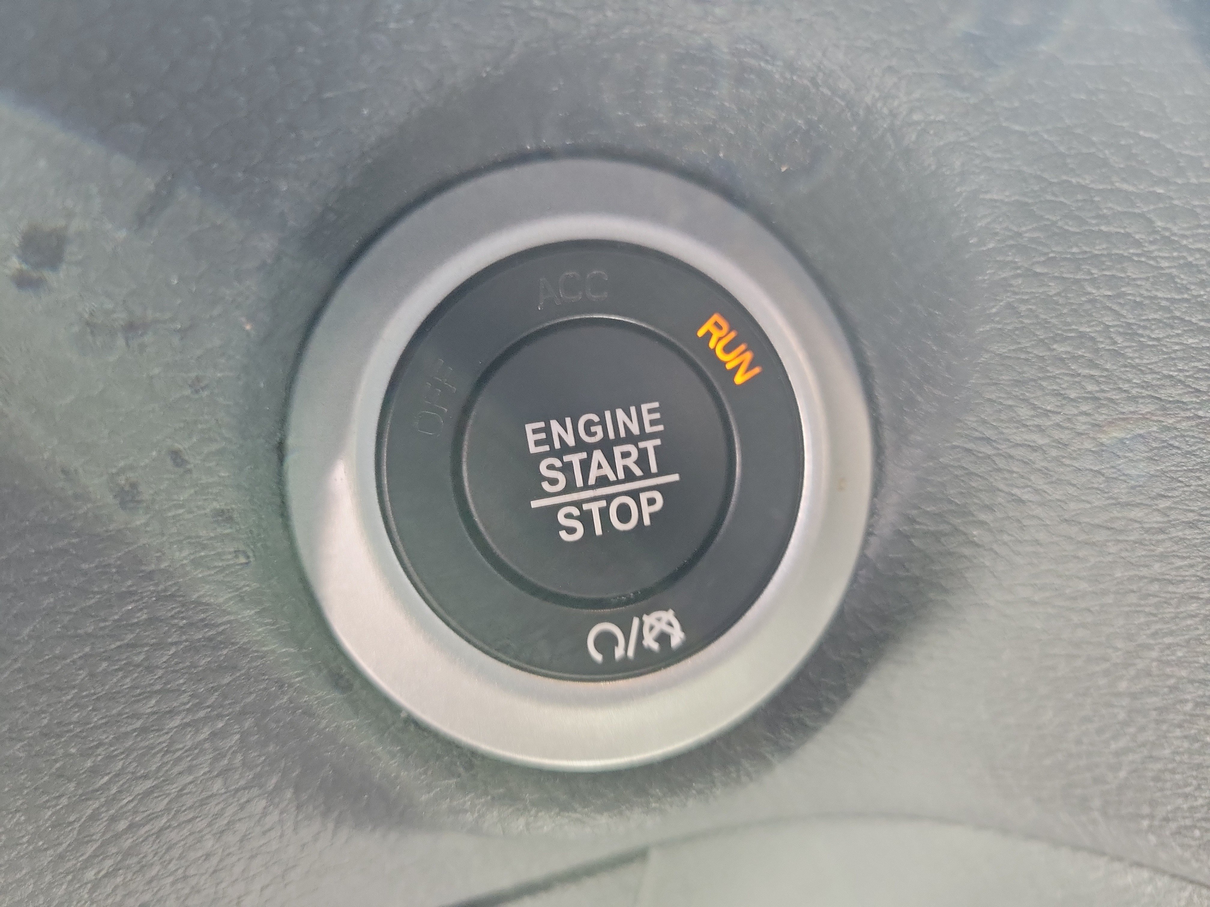 Used 2025 Chrysler Pacifica Select FWD image 23