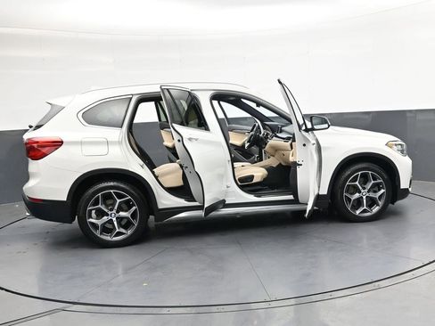 Used 2017 BMW X1 sDrive28i FWD image 38