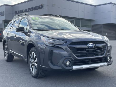 Certified 2025 Subaru Outback Limited AWD/4WD image 1