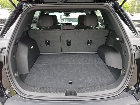 Used 2025 Chevrolet Equinox LT FWD image 28