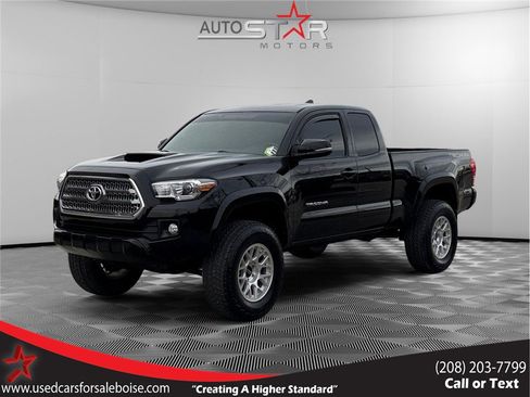 Used 2016 Toyota Tacoma TRD Sport w/ Towing Package image 1