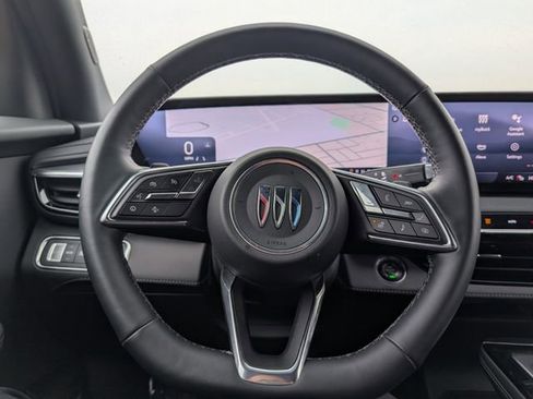 Used 2025 Buick Enclave Sport Touring image 17