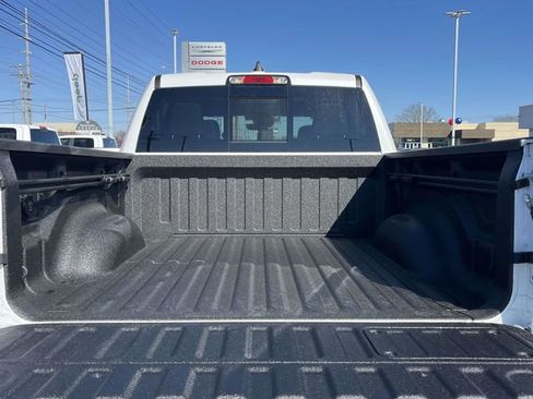 New 2026 RAM 1500 Laramie w/ Night Edition AWD/4WD image 18