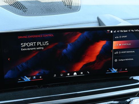 Certified 2024 BMW X5 xDrive40i w/ M Sport Package image 33