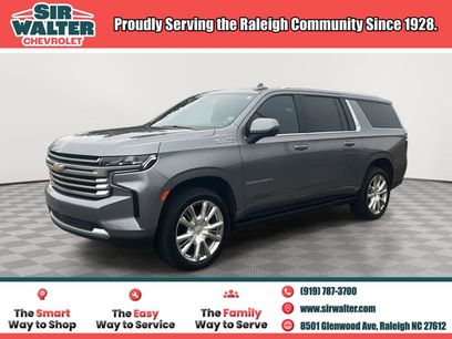 Used 2022 Chevrolet Suburban High Country w/ Premium Package 2
