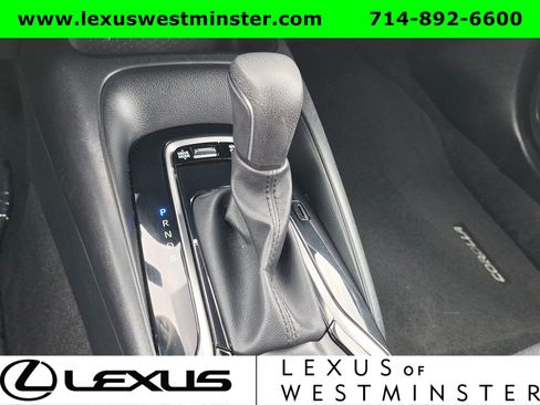 Used 2023 Toyota Corolla SE w/ SE Premium Package FWD image 22