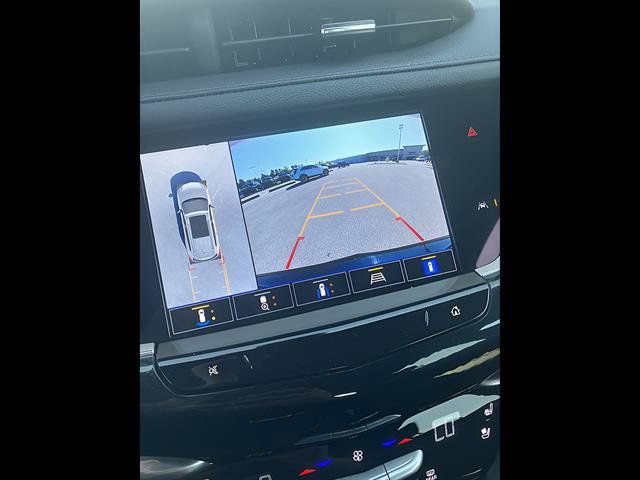 Certified 2025 Cadillac XT6 Sport w/ Technology Package AWD/4WD image 18
