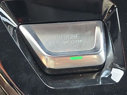 New 2025 GMC Sierra 2500 Denali w/ Denali Reserve Package image 17