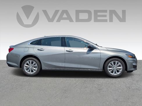 New 2024 Chevrolet Malibu LT image 17