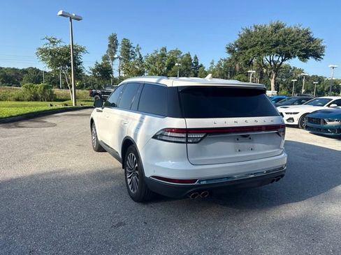 Used 2023 Lincoln Aviator Reserve w/ Equipment Group 201A RWD image 4