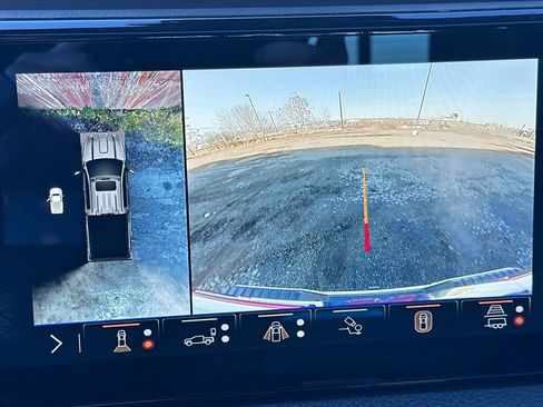 Used 2024 GMC Sierra 3500 Denali w/ Denali Reserve Package image 26