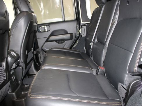 Used 2024 Jeep Wrangler Unlimited Sahara w/ Dual Top Group image 19