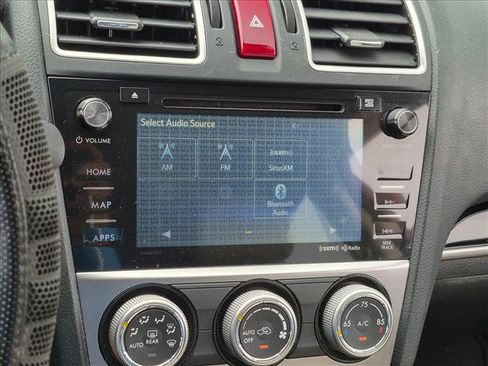 Used 2016 Subaru Crosstrek 2.0i Limited AWD/4WD image 11