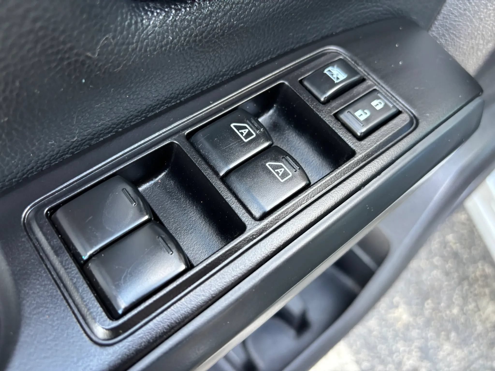 Used 2019 Nissan Titan S w/ S Utility Package RWD image 44