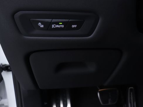 Used 2024 BMW X5 M60i image 30