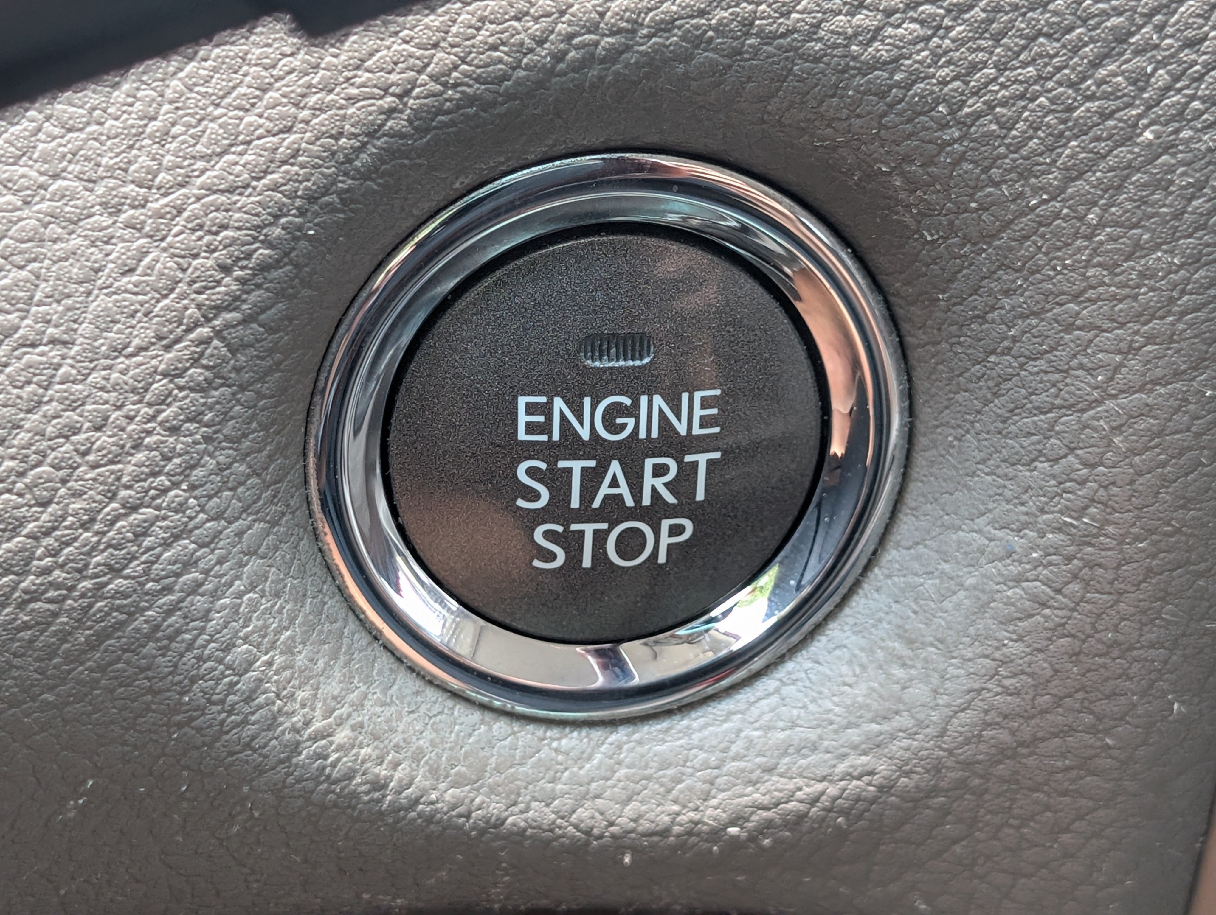 Used 2015 Lexus GX 460 w/ Premium Package AWD/4WD image 33