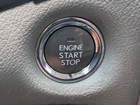 Used 2015 Lexus GX 460 w/ Premium Package AWD/4WD image 33
