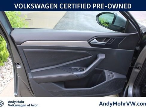 Used 2024 Volkswagen Jetta S FWD image 17