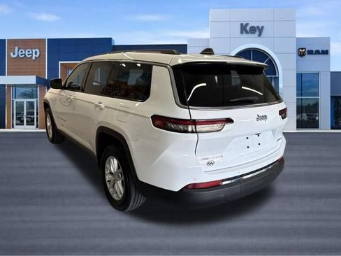 Used 2023 Jeep Grand Cherokee L Laredo w/ Trailer Tow Group (B) AWD/4WD image 3