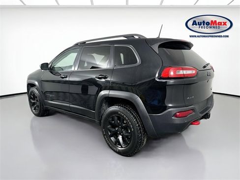 Used 2018 Jeep Cherokee Trailhawk w/ Comfort/Convenience Group image 6