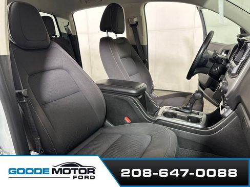Used 2021 Chevrolet Colorado LT w/ Safety Package AWD/4WD image 24
