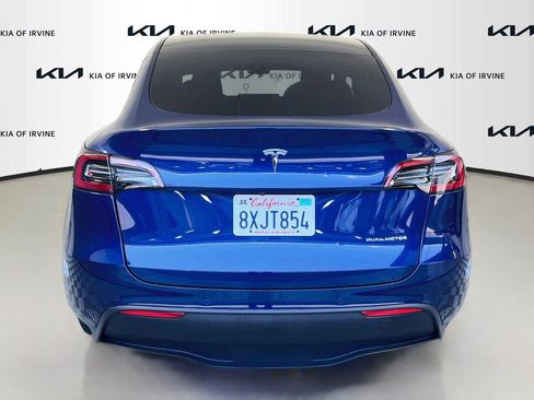 Used 2021 Tesla Model Y Long Range AWD/4WD image 7
