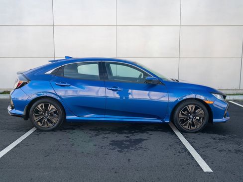 Used 2019 Honda Civic EX image 8