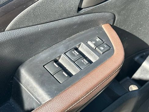 Used 2024 Honda Passport EX-L image 17