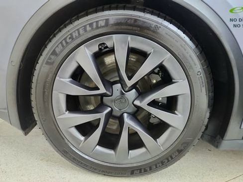 Used 2022 Tesla Model X AWD/4WD image 65