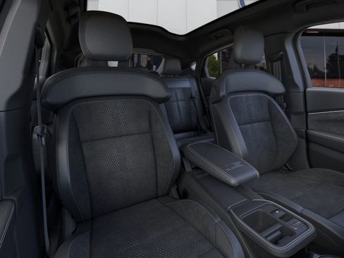 New 2025 Ford Mustang Mach-E GT image 10