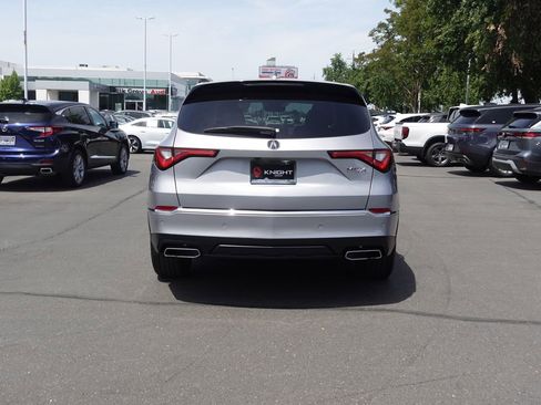 Used 2023 Acura MDX SH-AWD w/ Technology Package image 7