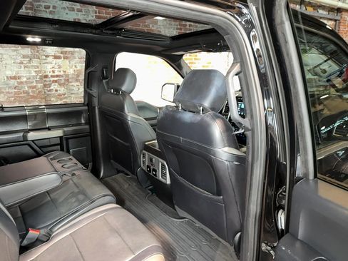 Used 2018 Ford F150 Raptor w/ Equipment Group 802A Luxury image 89