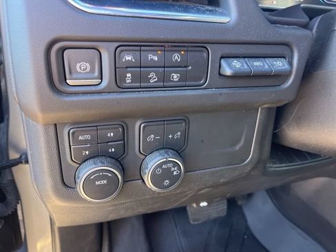 Used 2023 Chevrolet Tahoe Premier w/ Premium Package 2 AWD/4WD image 18