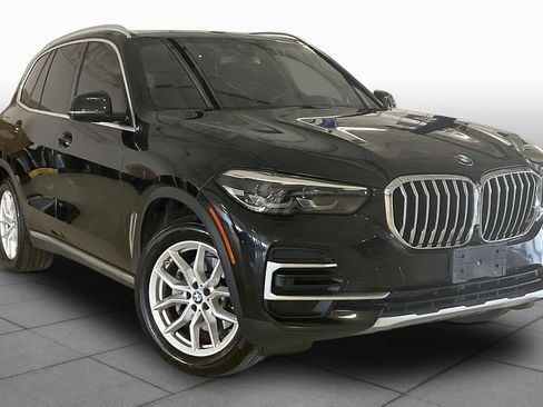 Used 2023 BMW X5 xDrive40i w/ Premium Package AWD/4WD image 2