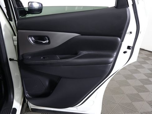 Used 2020 Nissan Murano S w/ Technology Package image 22